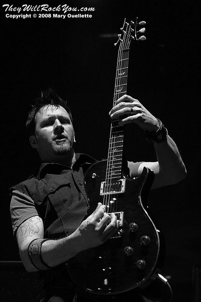 theywillrockyoudotcom > SeetherFebruary 15, 2008Tsongas Arena - Lowell, MAPhotos by:  Mary Ouellette photo